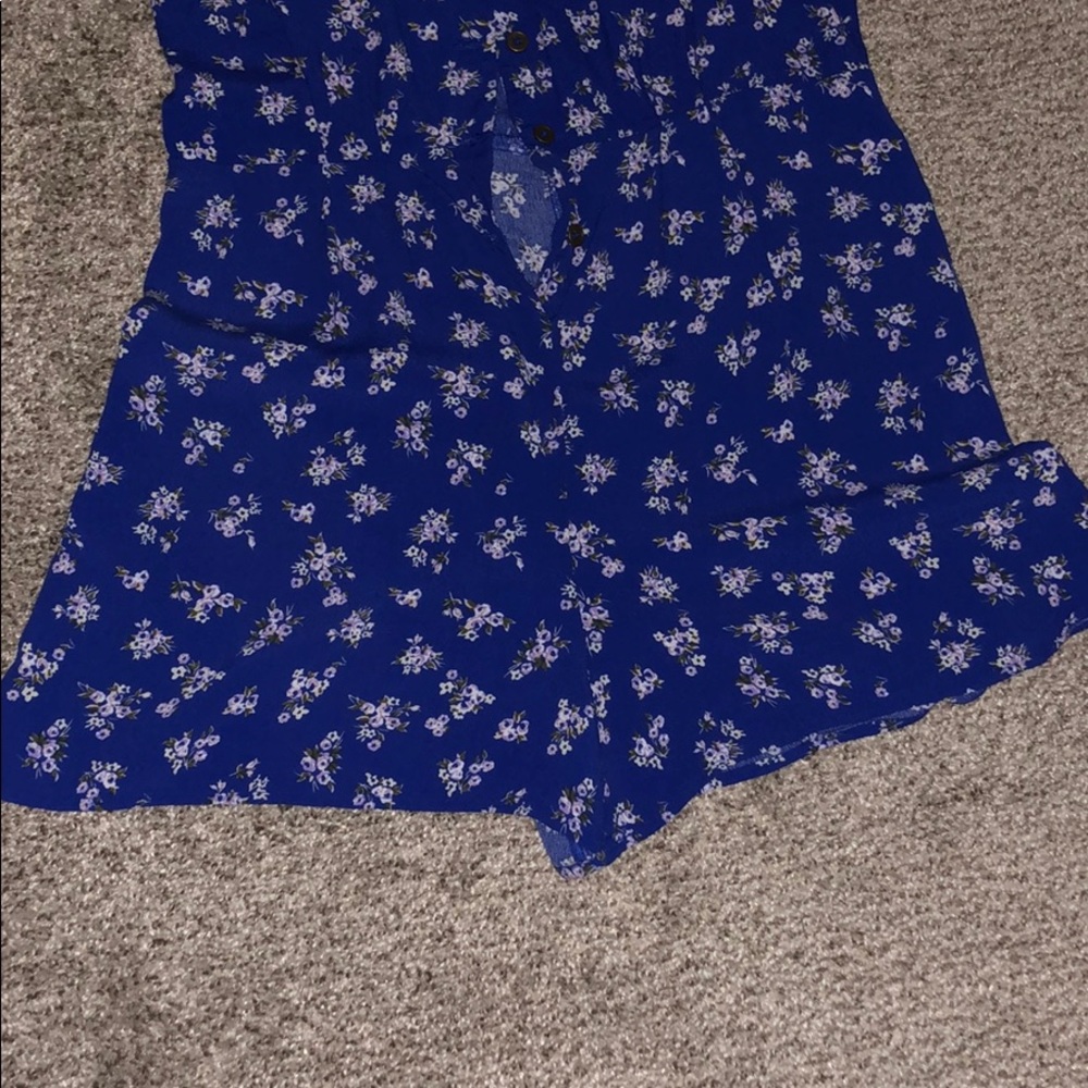 Blue romper - Picture 3 of 5